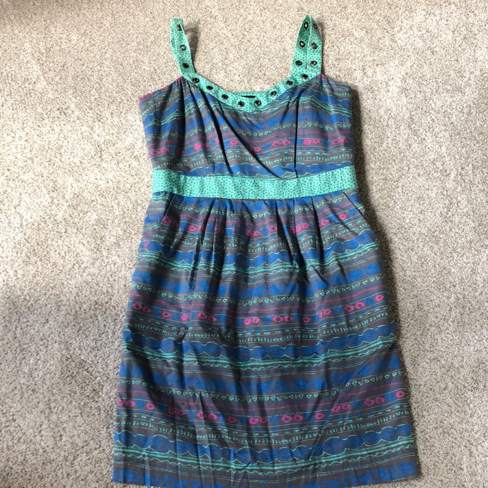 I love Robson sleeveless dress